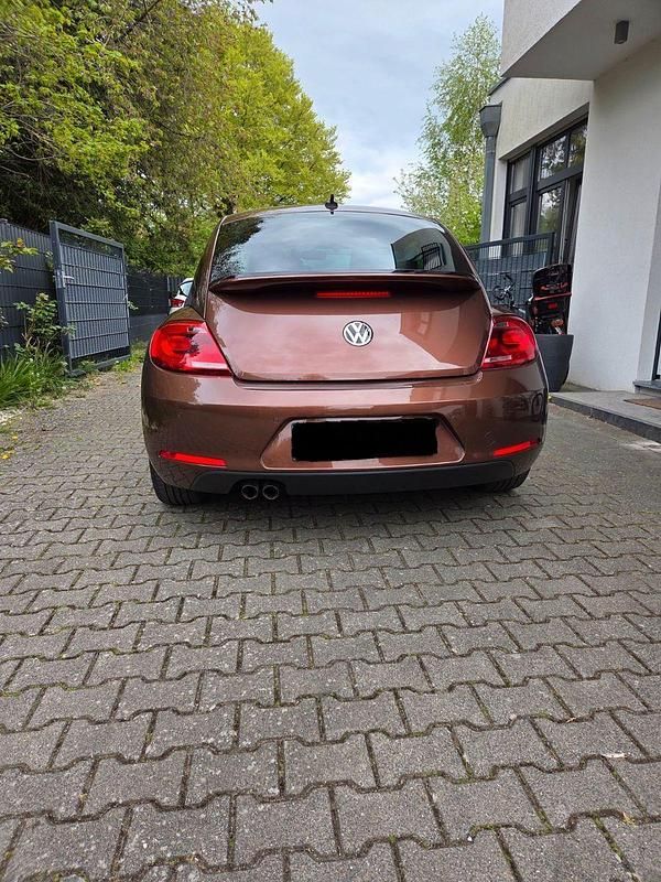 Gebraucht VW Beetle Allstar 150 PS (110 kW) 2016 Braun Kleinwagen