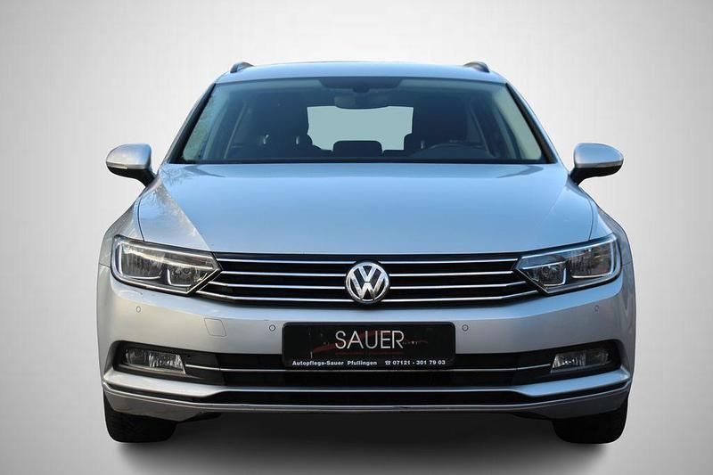 Gebraucht VW Passat Comfortline 120 PS (88 kW) 2016 Silber Kombi
