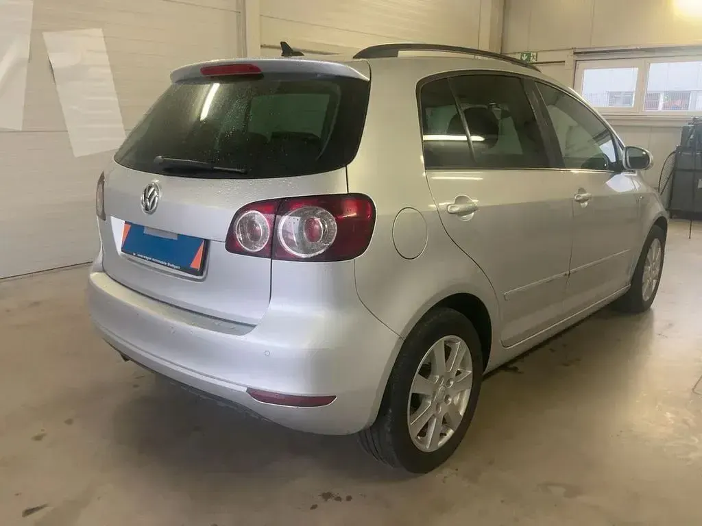 Gebraucht VW Golf VII Life 105 PS (77 kW) 2013 Silber Limousine
