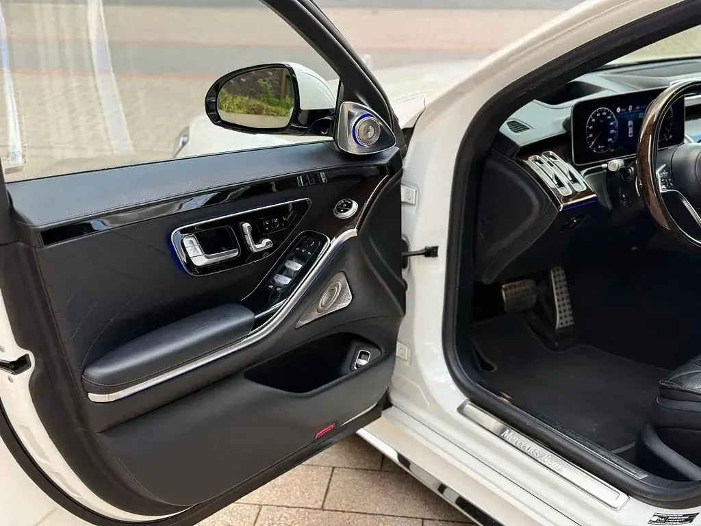 Gebraucht Mercedes S400 AMG 330 PS (242 kW) 2021 Weiß Limousine