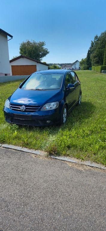 Blau Gebraucht 2007 VW Golf Plus Van / Kleinbus | 2.450 € (Superpreis) - Bild 1/4