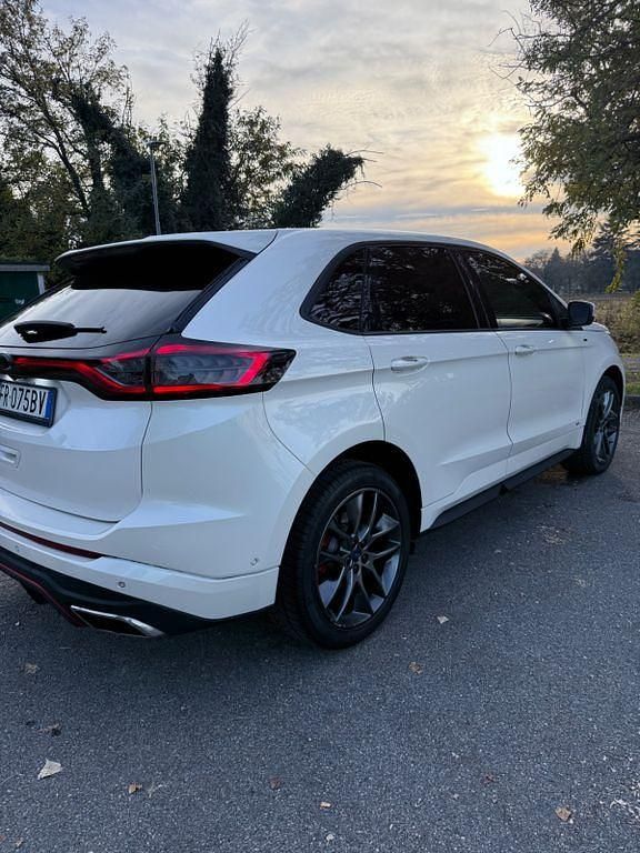 Weiß Gebraucht 2018 Ford Edge ST-Line SUV | 17.400 € (Guter Preis) - Bild 1/4