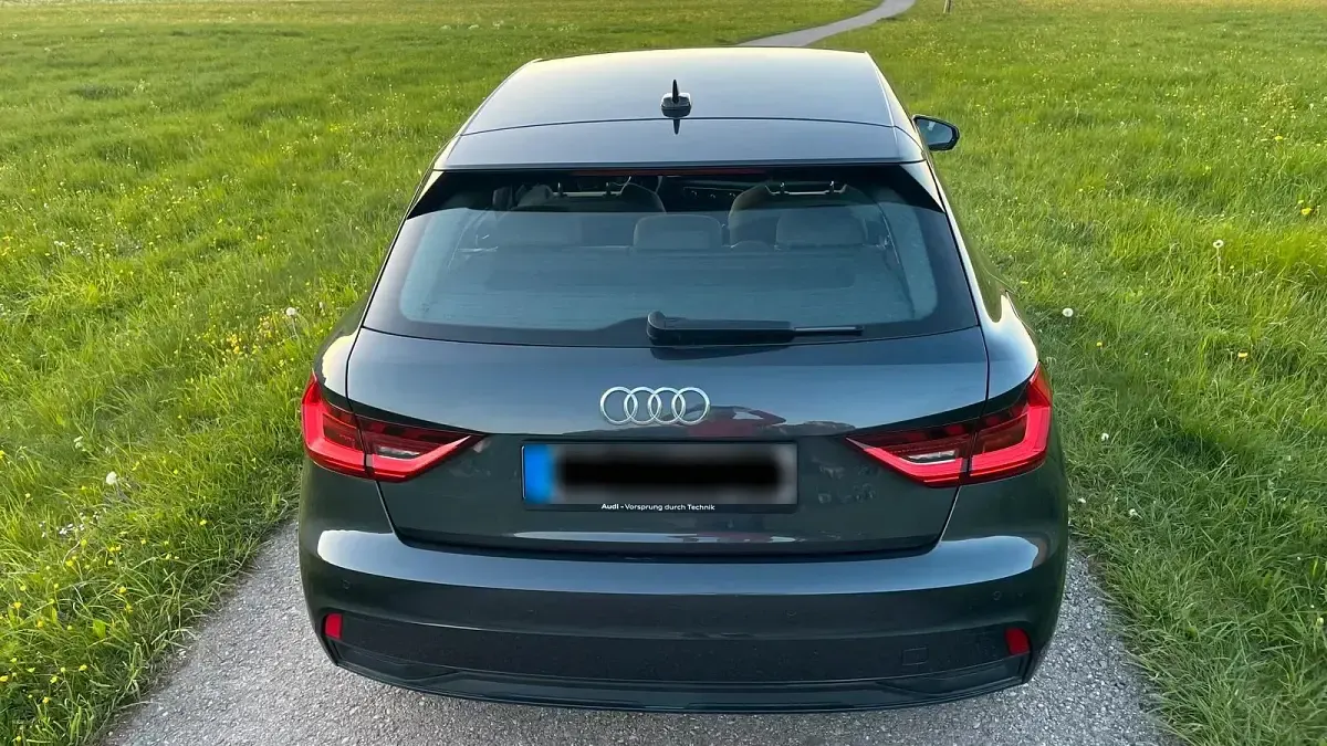 Gebraucht Audi A1 Sportback Advanced Plus 116 PS (85 kW) 2024 Schwarz Kleinwagen