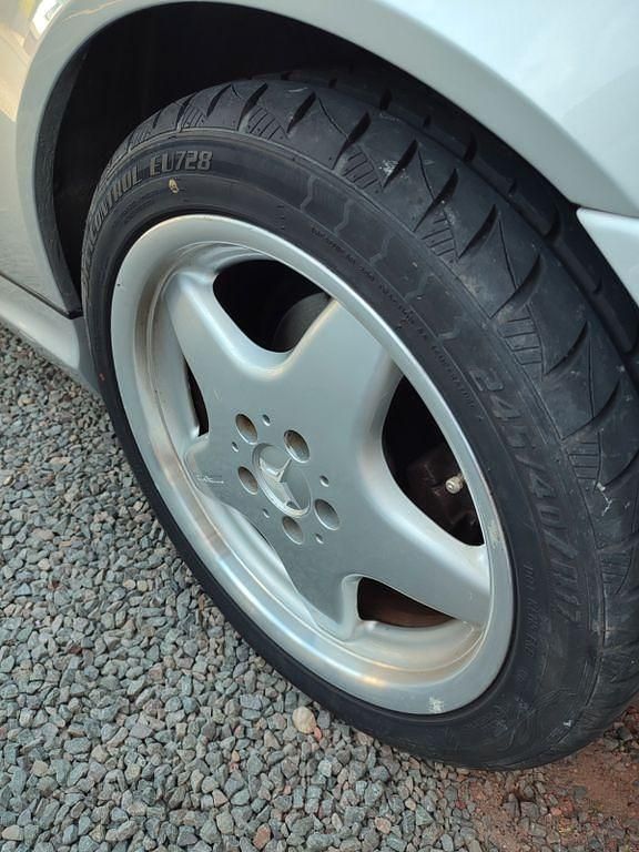 Gebraucht Mercedes SLK230 193 PS (141 kW) 1999 Silber Cabrio