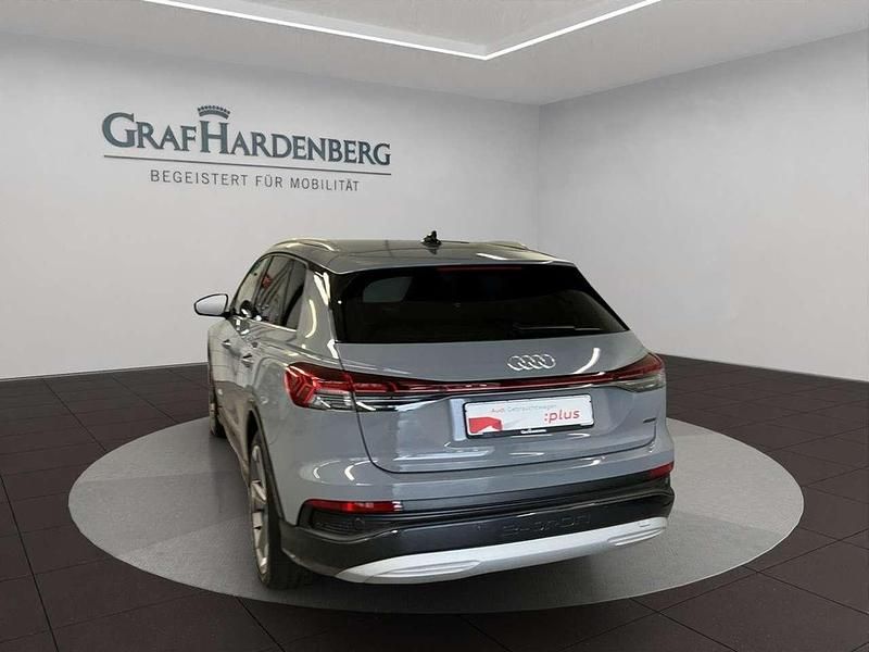 Gebraucht Audi Q4 e-tron Ambiente 194 kW (265 PS) 2022 Kieselgrau SUV