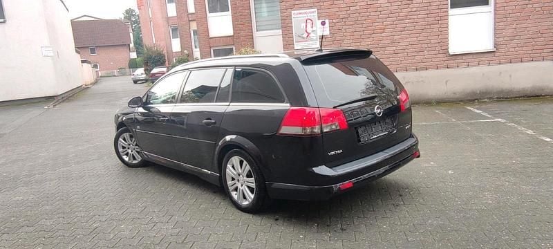 Schwarz Gebraucht 2006 Opel Vectra OPC Kombi | 1.550 € (Superpreis) - Bild 1/4