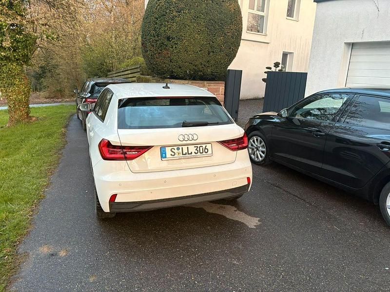 Gebraucht Audi A1 110 PS (80 kW) 2023 Weiß SUV
