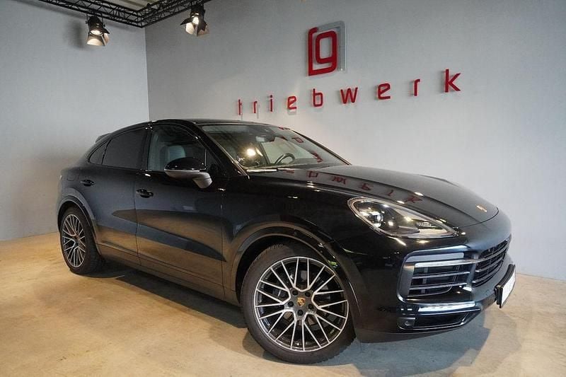 Schwarz Gebraucht 2019 Porsche Cayenne SUV | 61.941 € (Etwas zu teuer) - Bild 1/3