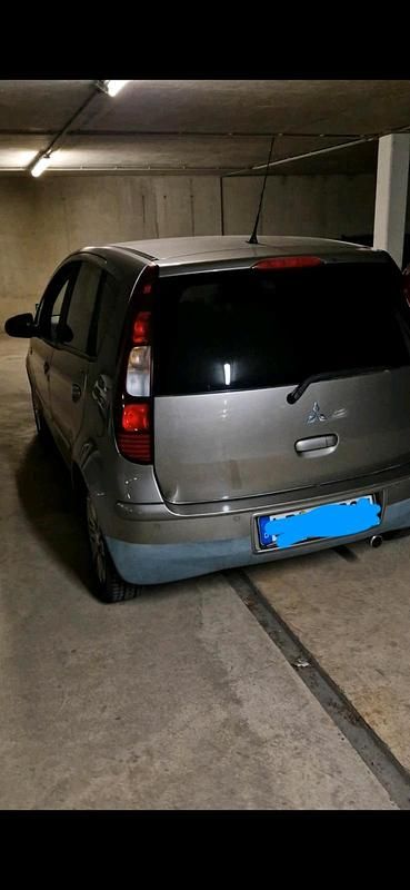 Gebraucht Mitsubishi Colt 95 PS (69 kW) 2008 Braun Kleinwagen