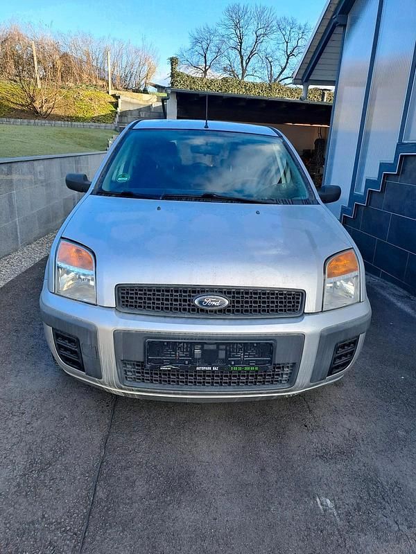 Gebraucht Ford Fusion 80 PS (58 kW) 2007 Silber Kleinwagen