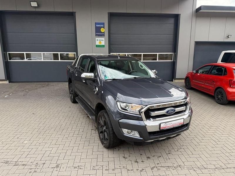 Używany Ford Ranger Limited 200 KM (147 kW) 2017 Szary Pickup