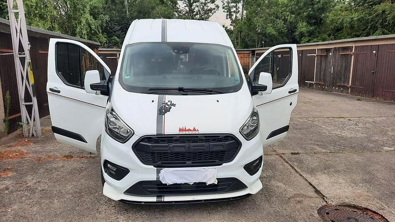 Weiß Gebraucht 2018 Ford Transit Custom Limousine | 19.990 € (Fairer Preis) - Bild 1/4