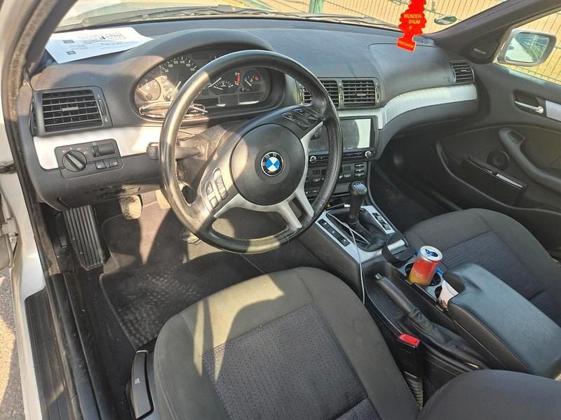 Gebraucht BMW 316 116 PS (85 kW) 2003 Silber Limousine