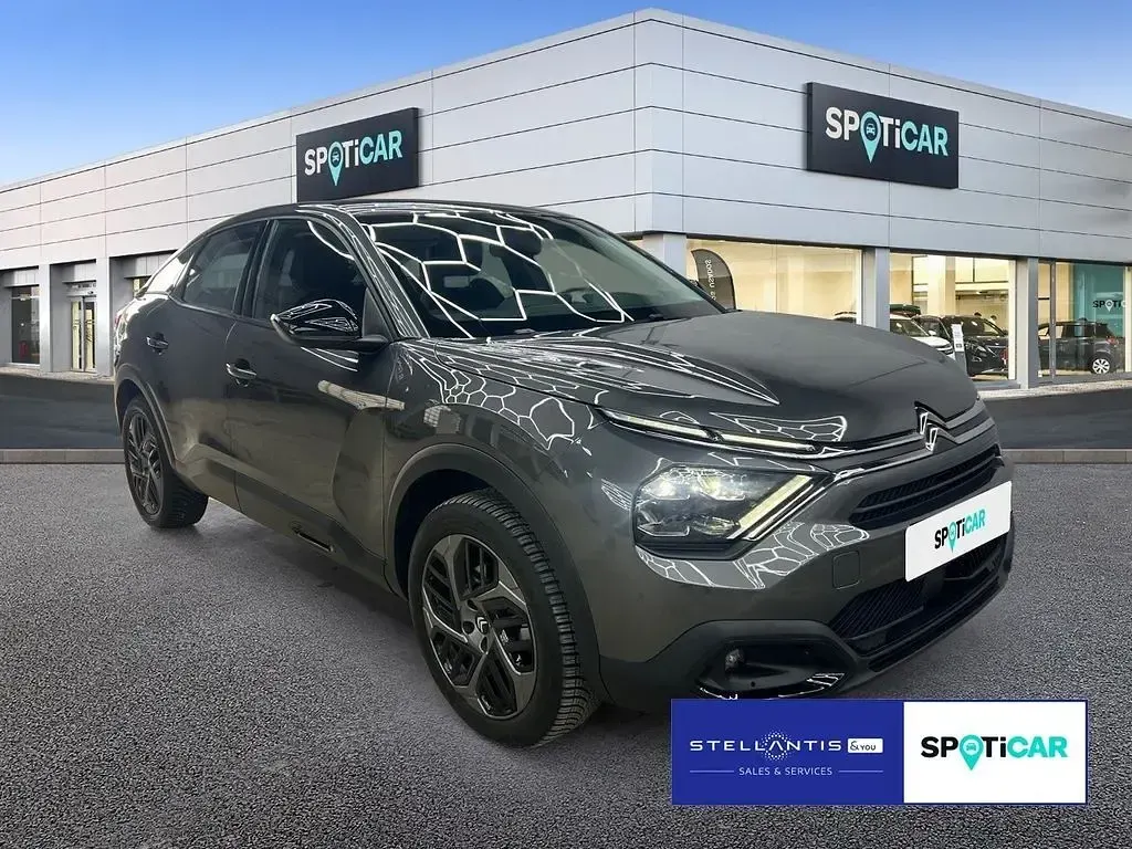 Gebraucht Citroën C4 PureTech 131 PS (96 kW) 2024 Lackierung platiniumgrau/typ au (metallic) SUV