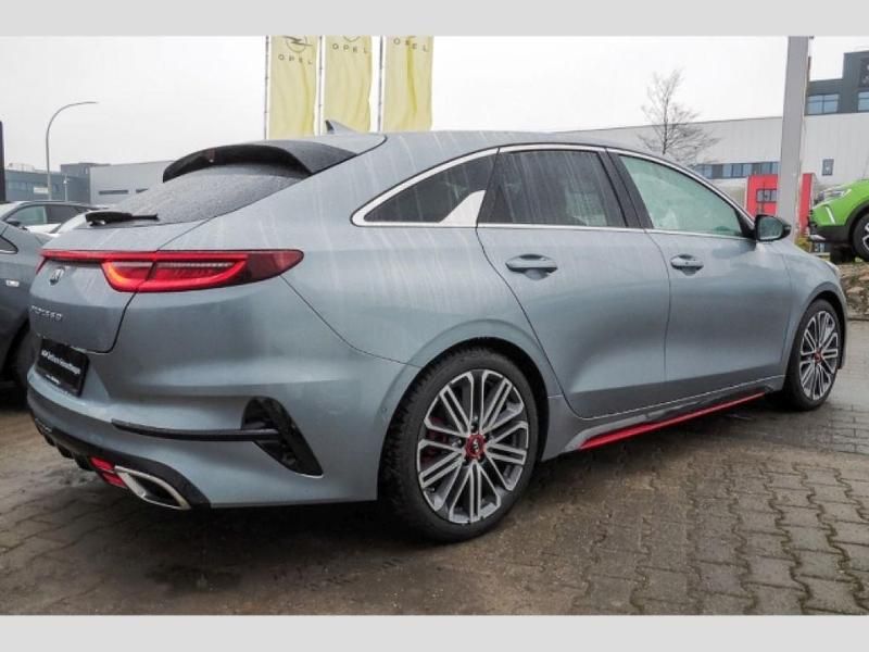 Gebraucht Kia ProCeed 204 PS (150 kW) 2022 Lunarsilber met. (metallic) Kombi