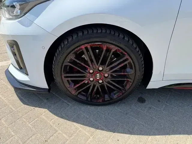 Gebraucht Kia ProCeed GT GT 204 PS (150 kW) 2021 (hw2) deluxeweiss met. Kleinwagen