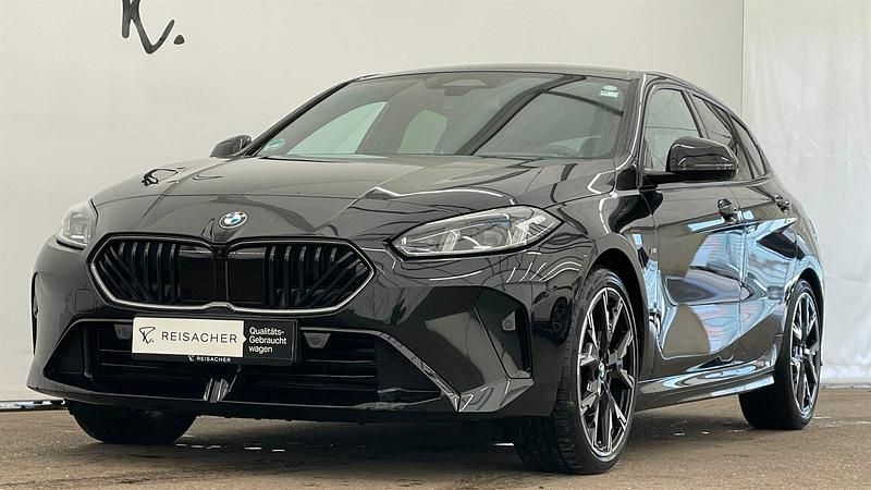 Gebraucht BMW 120 Efficient Dynamics 163 PS (119 kW) 2025 Saphirschwarz metallic Kleinwagen