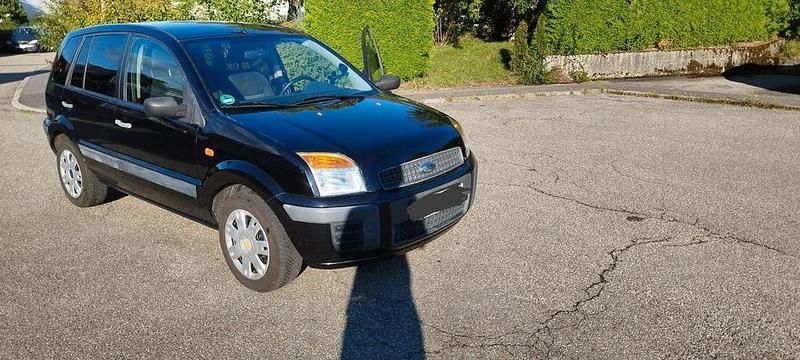 Schwarz Gebraucht 2007 Ford Fusion Limousine | 2.650 € (Fairer Preis) - Bild 1/4