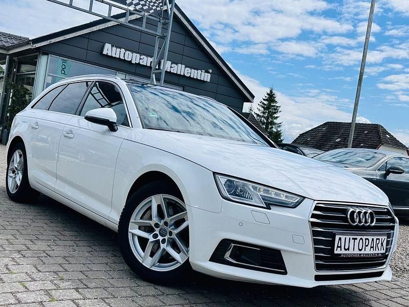 Weiß Gebraucht 2017 Audi A4 Design Kombi | 19.898 € (Fairer Preis) - Bild 1/4