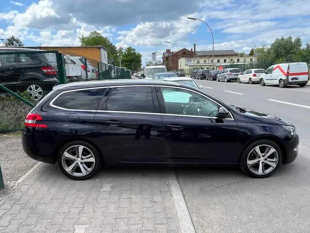 Gebraucht Peugeot 308 SW Style 110 PS (80 kW) 2016 Kombi