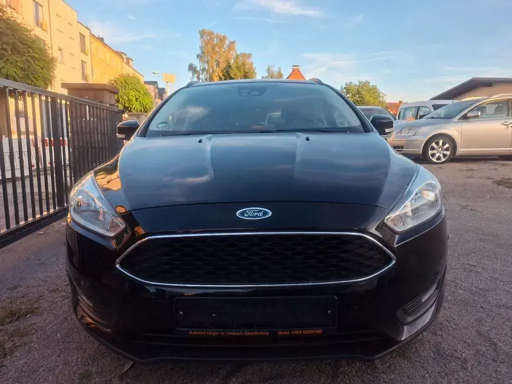 Gebraucht Ford Focus 125 PS (91 kW) 2017 Schwarz Limousine