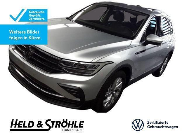 Reflexsilber metallic (metallic) Gebraucht 2024 VW Tiguan Life SUV | 34.270 € (Superpreis) - Bild 1/3