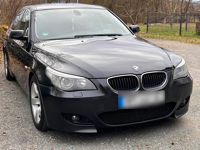 Gebraucht BMW 520 175 PS (128 kW) 2004 Schwarz Limousine