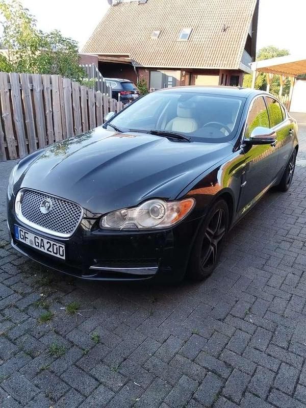 Gebraucht 2009 Jaguar XF Premium Luxury Limousine | 5.500 € (Fairer Preis) - Bild 1/4
