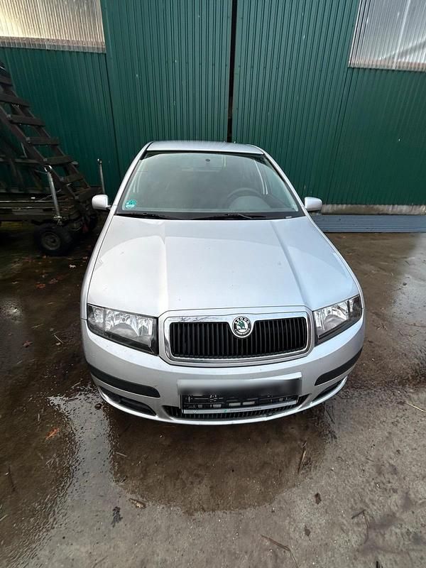 Silber Gebraucht 2007 Skoda Fabia Kleinwagen | 1.000 € (Superpreis) - Bild 1/4