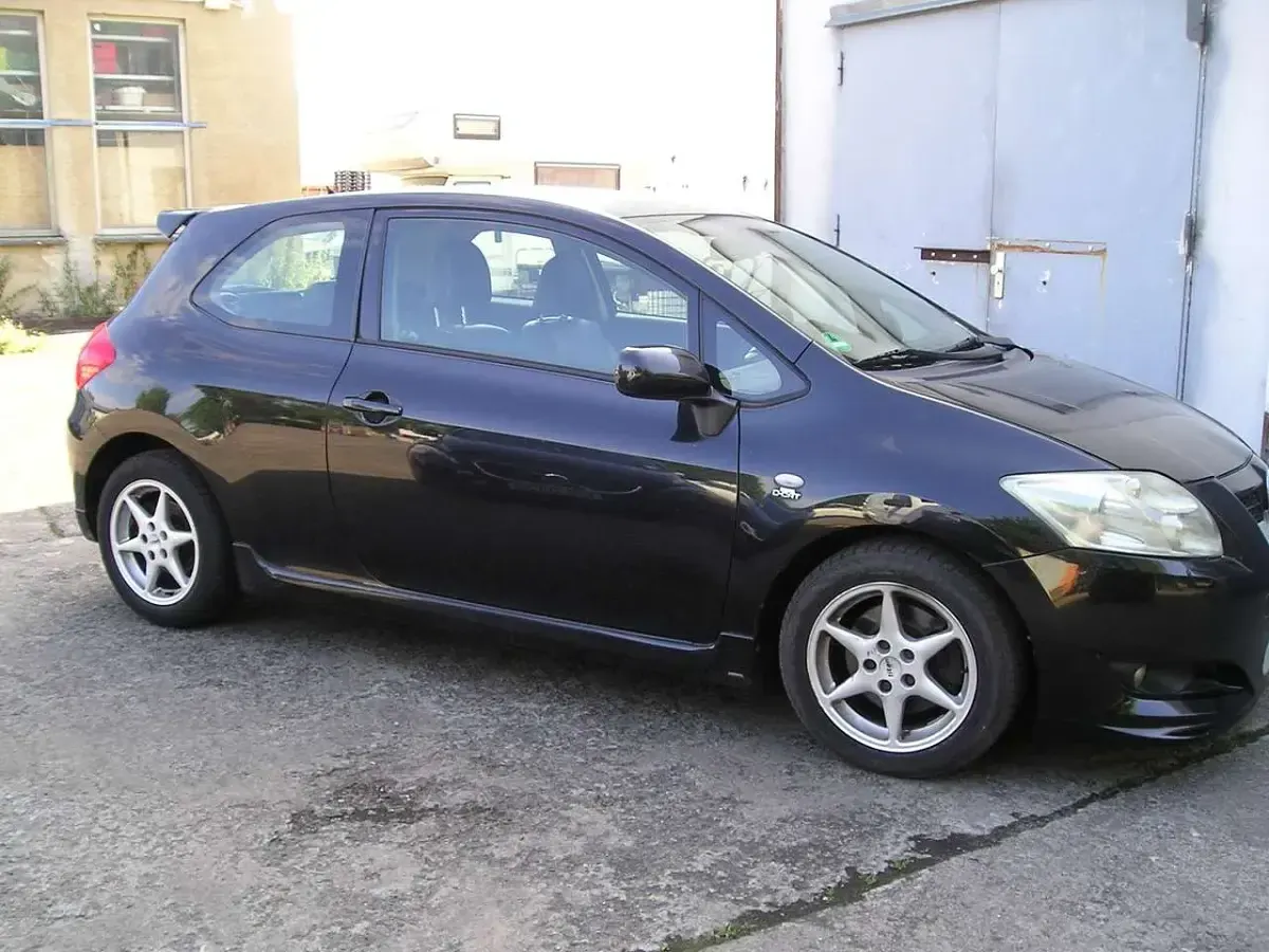 Gebraucht Toyota Auris 177 PS (130 kW) 2007 Schwarz Kleinwagen