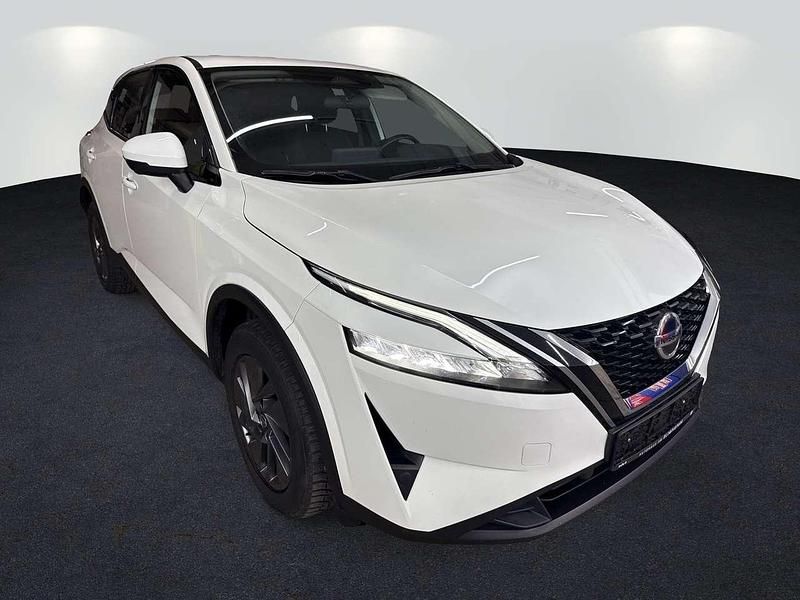 Gebraucht Nissan Qashqai Acenta 158 PS (116 kW) 2022 Weiß SUV