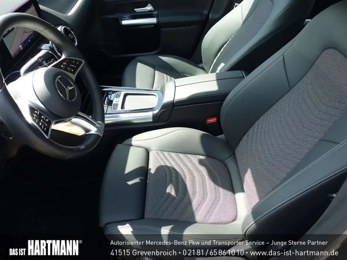 Gebraucht Mercedes B180 Progressive 136 PS (100 kW) 2025 Metalliclack mountaingrau Kleinwagen