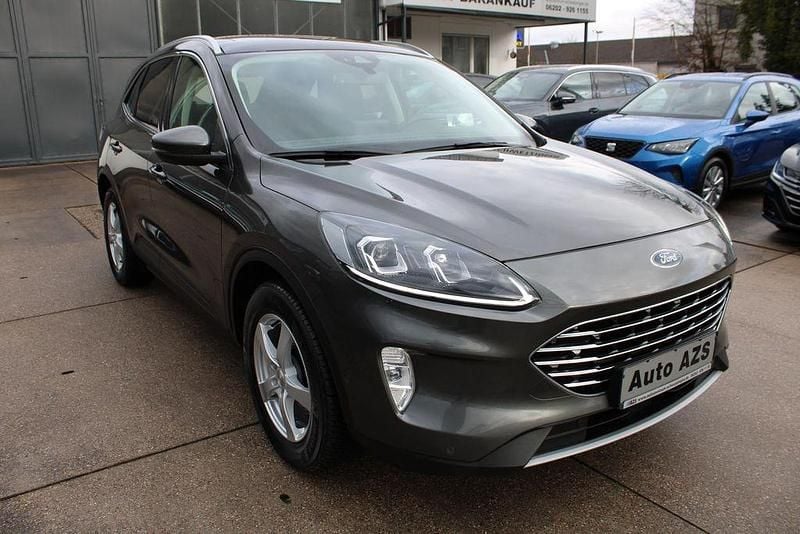 Gebraucht Ford Kuga Titanium 120 PS (88 kW) 2021 Grau SUV