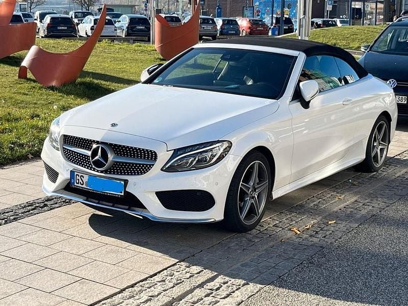 Gebraucht Mercedes C200 AMG 184 PS (135 kW) 2018 Weiß Cabrio