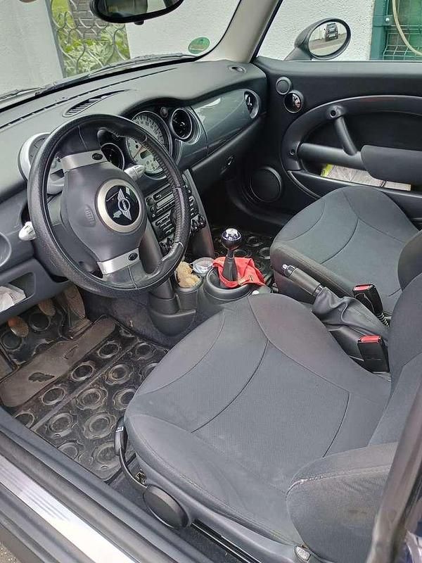 Second-hand Mini One D Pepper 75 CP (55 kW) 2004 Hatchback