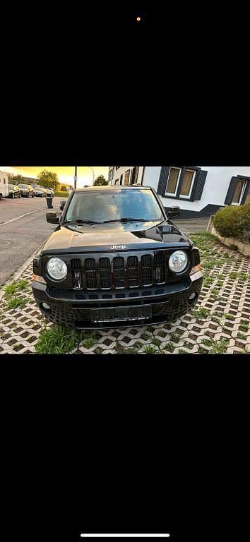 Gebraucht Jeep Patriot Limited 170 PS (125 kW) 2010 Schwarz SUV