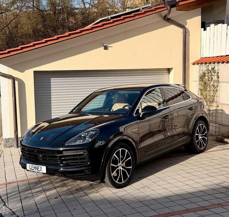 Gebraucht Porsche Cayenne 476 PS (350 kW) 2021 Schwarz SUV