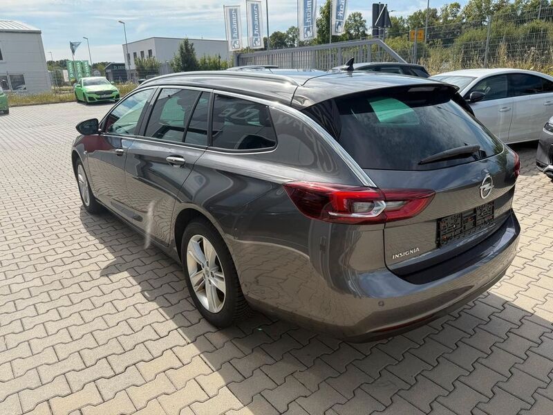 Gebraucht Opel Insignia Business 122 PS (89 kW) 2023 Grau Limousine