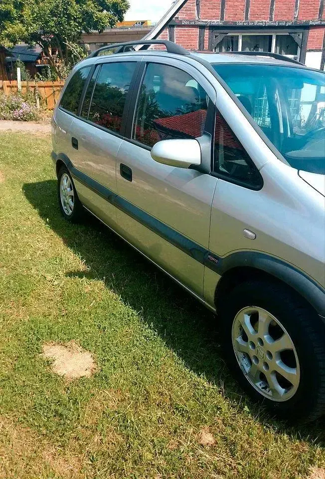 Gebraucht Opel Zafira 115 PS (84 kW) 2000 Grau Van / Kleinbus