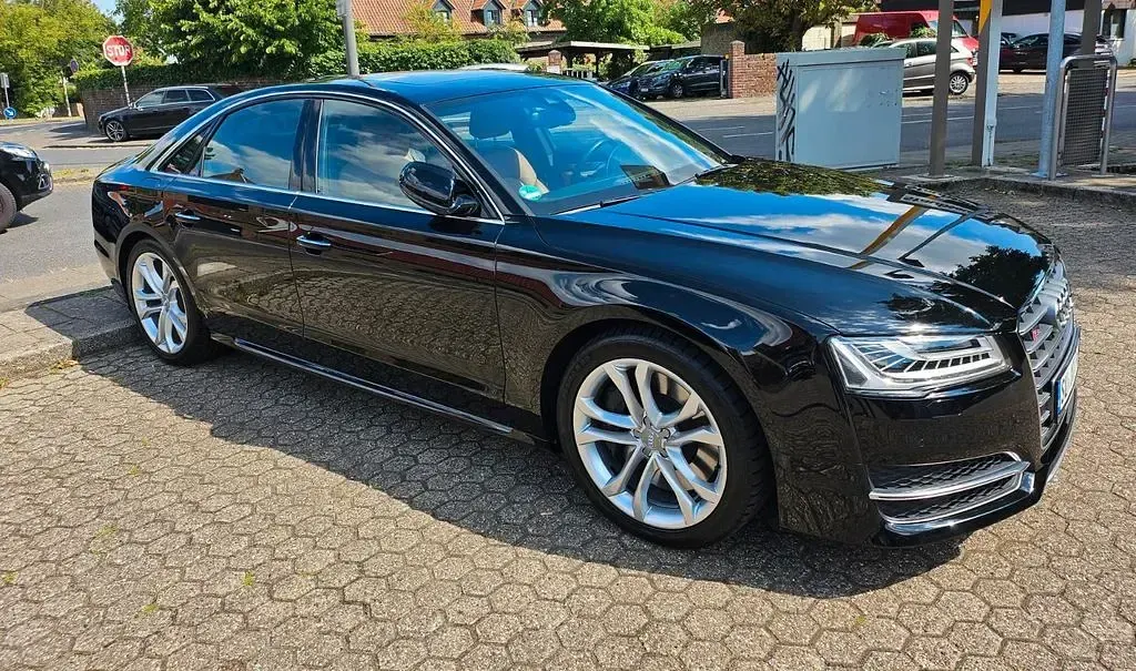 Gebraucht Audi S8 Sport 519 PS (381 kW) 2017 Schwarz Limousine
