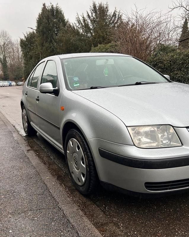 Gebraucht VW Bora 2001 Silber Limousine