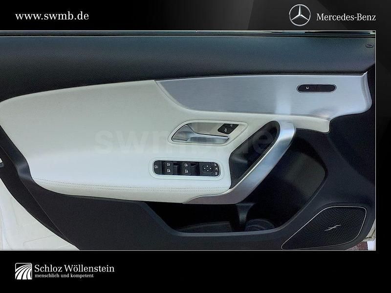 Gebraucht Mercedes A220 AMG 190 PS (139 kW) 2018 Polarweiss  unilack Limousine