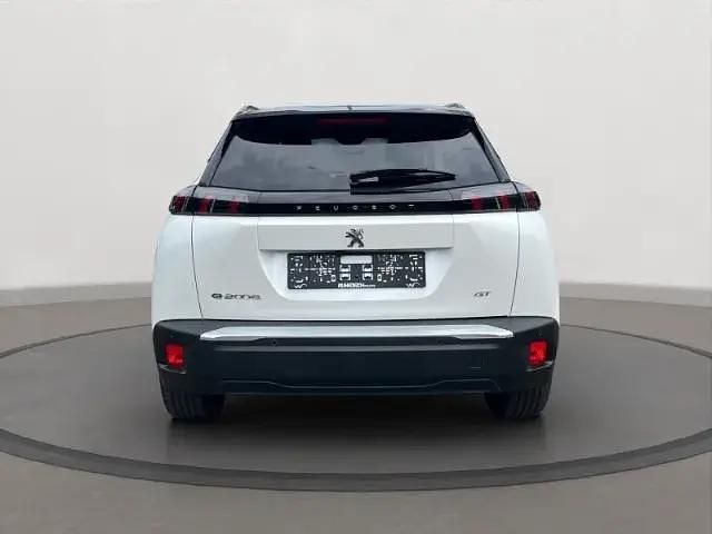 Gebraucht Peugeot e-2008 GT 100 kW (136 PS) 2022 Blanc nacre (metallic) SUV