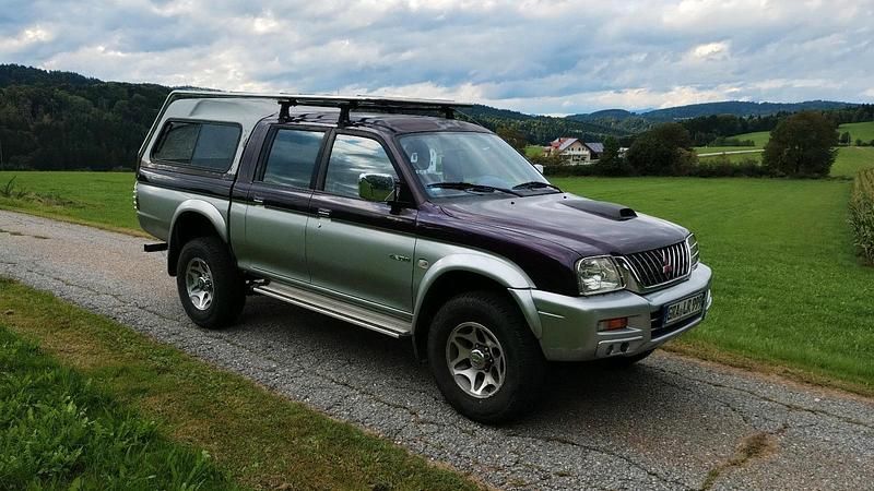 Silber Gebraucht 2002 Mitsubishi L200 Abholung | 6.499 € - Bild 1/4