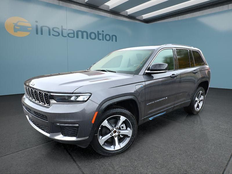 Grau Neu 2025 Jeep Grand Cherokee SUV | 64.849 € (Fairer Preis) - Bild 1/4