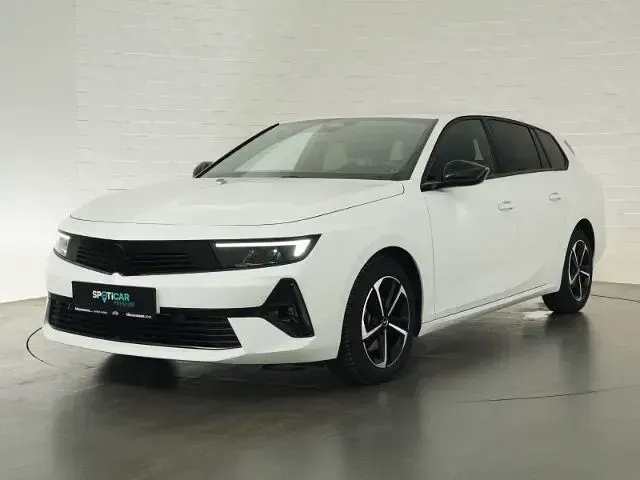 Gebraucht Opel Astra 131 PS (96 kW) 2024 Weiss Kombi