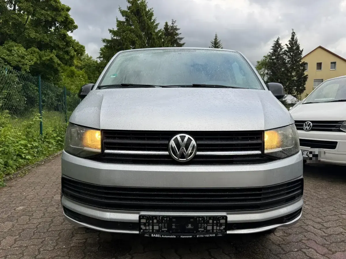 Gebraucht VW Multivan 150 PS (110 kW) 2015 Silber Van / Kleinbus