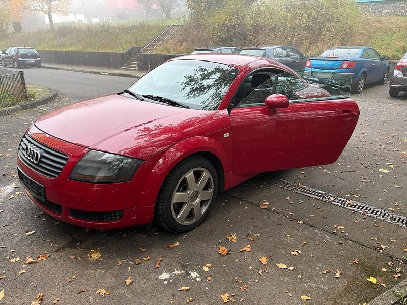 Gebraucht Audi TT 180 PS (132 kW) 2001 Rot Coupé