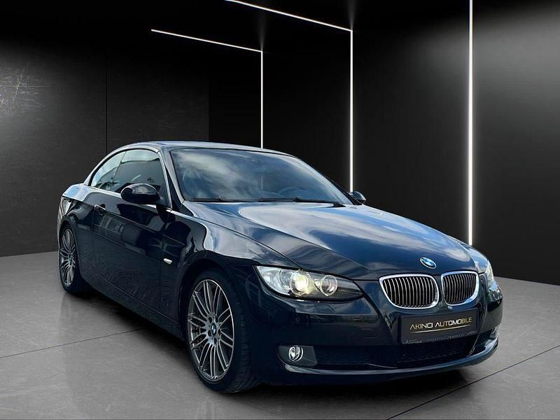 Gebraucht BMW 330 Cabriolet 272 PS (200 kW) 2008 Schwarz Cabrio