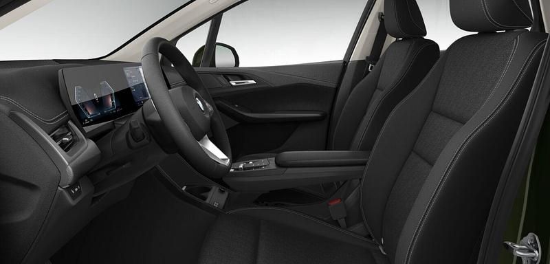 Gebraucht BMW 220 Active Tourer Luxury Line 170 PS (125 kW) 2025 Grün Van / Kleinbus